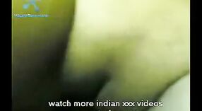 हौशी अश्लीलसह भारतीय जोडप्याच्या नवीन वर्षाच्या रात्री 3 मिन 30 सेकंद