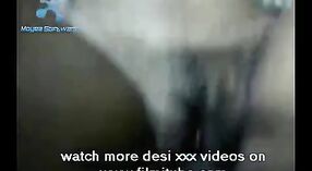 Desi Mädchen in Aktion: Shreyas Pornovideo 1 min 10 s