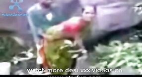 インドのセックスビデオ：野生の村のアディワシ熟女 0 分 0 秒