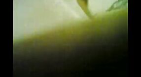 ದೇಸಿ ಪೋರ್ನ್ ಚಿತ್ರ ಒಳಗೊಂಡ ಒಂದು ಬಿಸಿ ಮತ್ತು ಚರ್ಭಿಯಿಳಿಸುವುದು ಹುಡುಗಿ 3 ನಿಮಿಷ 40 ಸೆಕೆಂಡು