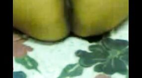ದೇಸಿ ಹುಡುಗಿಯರು ಹವ್ಯಾಸಿ ಪೋರ್ನ್ ವೀಡಿಯೊ ಒಂದು ದೊಡ್ಡ ಕೊಬ್ಬು ಕೋಳಿ ತೆಗೆದುಕೊಳ್ಳಲು 5 ನಿಮಿಷ 20 ಸೆಕೆಂಡು