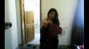 Hint Seks Video Milf ve MİLF 2 dakika 00 saniyelik