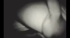 इंडियन मिल्फला हौशी अश्लील व्हिडिओमध्ये तिच्या गाढव्याला मारहाण केली जाते 4 मिन 40 सेकंद