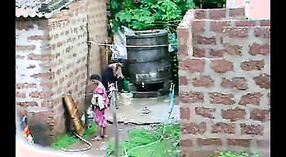 インドのセックスビデオ：キャプチャされたスパイカメラ 3 分 40 秒