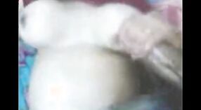দেশি মেয়েরা এই অপেশাদার ভিডিওতে তাদের যৌনতা অন্বেষণ করে 5 মিন 20 সেকেন্ড