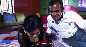 Video seks India yang menampilkan seorang gadis remaja dari Delhi 7 min 20 sec