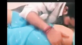 Gadis Desi Membuat Vaginanya Ditumbuk oleh Bos di kantor 1 min 20 sec