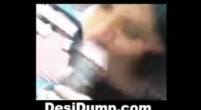 Bocah-bocah wadon Desi Shaila Nair ing amatir porno video 2 min 00 sec