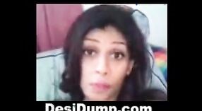 Bocah-bocah wadon Desi Shaila Nair ing amatir porno video 0 min 0 sec