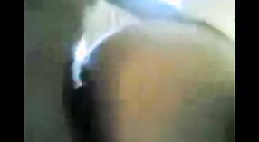भारतीय सेक्स वीडियो की विशेषता एक गर्म भाभी कुत्ते शैली में 2 मिन 10 एसईसी