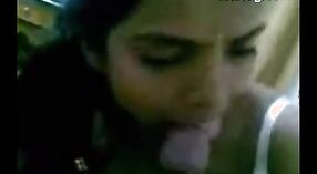 Indische MILF auf Marathi Porno Video 10 min 20 s