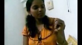 Indische MILF auf Marathi Porno Video 0 min 0 s