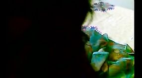எச்.டி.யில் அமெச்சூர் தேசி பெண்கள் அன்குஷ் மற்றும் ஃபரீன் 7 நிமிடம் 40 நொடி