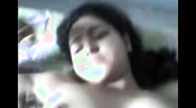 Peludo Desi menina fica danado em vídeo pornô Amador 3 minuto 30 SEC