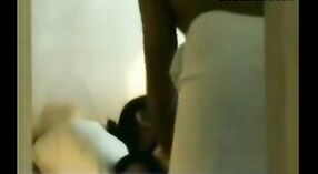 দেশি বস অপেশাদার পর্ন ভিডিওতে সুন্দর সচিবকে চোদাচ্ছেন 0 মিন 0 সেকেন্ড