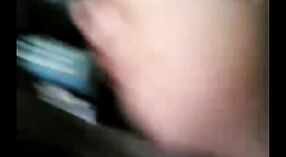 দেশি গার্লস'র অপ্রত্যাশিতভাবে পর্ন ভিডিওতে বন্দী 2 মিন 10 সেকেন্ড