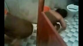 Дези-девушки Каамвали Шила в сексуальном порно видео 1 минута 20 сек