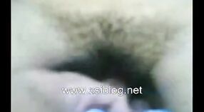 இந்திய செக்ஸ் வீடியோக்கள்: ஒரு காட்டு மொபைல் ஊழலில் மேக்னா, ராஞ்சி பெண் 5 நிமிடம் 20 நொடி