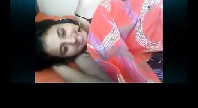 Desi College meisje plaagt haar minnaar op Webcam met Mms 21 min 40 sec