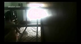 دیسی ماں کی پوشیدہ جنسی ویڈیو: ایک جنسی تصادم 0 کم از کم 0 سیکنڈ