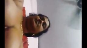ভারতীয় সেক্স ভিডিও: একটি মিলফের জন্য চূড়ান্ত কেলেঙ্কারী 5 মিন 40 সেকেন্ড
