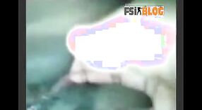 ಭಾರತೀಯ ಸೆಕ್ಸ್ ವೀಡಿಯೊ ಒಳಗೊಂಡ ಒಂದು ಬಿಸಿ ಹದಿಹರೆಯದ ಹುಡುಗಿ ಸ್ವತಃ ಒಡ್ಡಲು 5 ನಿಮಿಷ 50 ಸೆಕೆಂಡು