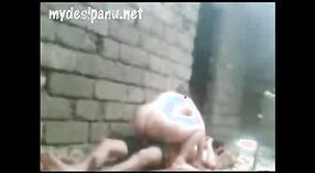 Chicas Desi en video porno indio con una escena caliente y humeante 7 mín. 40 sec