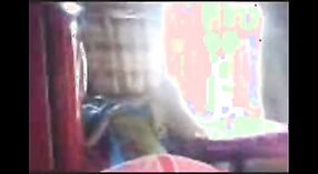 भारतीय अश्लील व्हिडिओमध्ये देसी मुलींचा एमएमएस घोटाळा 4 मिन 00 सेकंद