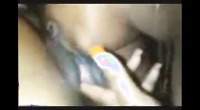 Desi menina lambe sua buceta em vídeo quente no Fsiblog 3 minuto 20 SEC