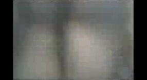 印度性爱视频：喀拉尔的全新MMS视频 0 敏 0 sec