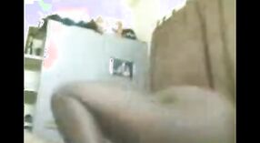 পরিপক্ক ভারতীয় ভাবী তার ড্রাইভার দ্বারা অপেশাদার পর্ন ভিডিওতে চোদা যায় 2 মিন 20 সেকেন্ড