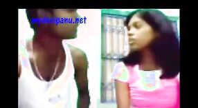 भारतीय अश्लील व्हिडिओमधील देसी मुली - अंतिम आनंद 4 मिन 00 सेकंद