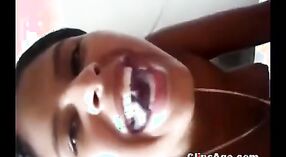 मुंबईची एक मादक भारतीय मुलगी, इंडियन सेक्स व्हिडिओ, 6 मिन 20 सेकंद