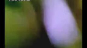 Une femme de ménage indienne se fait baiser par un agent de sécurité dans une vidéo amateur 0 minute 0 sec