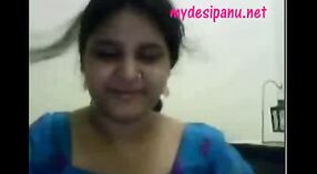 Desi girl Nadia's extremely hot cam3 show 0 min 40 sec