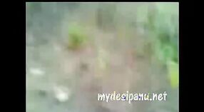 Vidéo de sexe indien mettant en vedette un bhabi chaud et excité au Kerala 2 minute 30 sec
