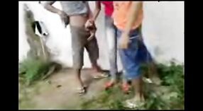 देसी कॉलेज के छात्रों का आनंद लें घर के बाहर मज़ा में एमएमएस वीडियो 0 मिन 0 एसईसी