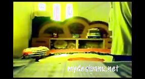 بھارتی جنسی ویڈیو ممبئی سے: خفیہ کیمرے جنسی منظر 3 کم از کم 40 سیکنڈ