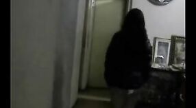 Скандал с сексуальными сиськами и задницей девушки Дези в любительском порно видео 3 минута 10 сек