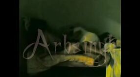 Video íntimo de una tía gordita en escena de sexo indio 2 mín. 00 sec