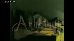 Video íntimo de una tía gordita en escena de sexo indio 3 mín. 20 sec