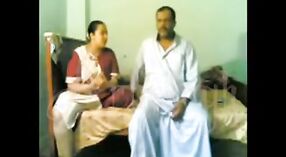 الحميمة الفيديو من السمين عمتي في الهندي مشهد الجنس 1 دقيقة 00 ثانية