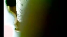 দেশি গার্লফ্রেন্ডের বড় boobs বহিরাগত ক্যাম শোতে পূজা হয় 7 মিন 00 সেকেন্ড