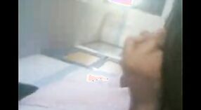 Gadis Desi Saling Mengisap Penis 0 min 0 sec