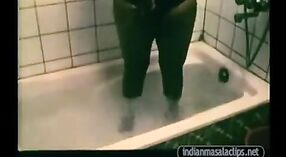 데시 섹시한중년여성 샤키엘라의 희귀 성 엉덩이 2 최소 20 초