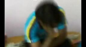 Indiase seks video featuring een mallu meisje Tieten 4 min 00 sec