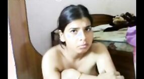 Video seks India yang menampilkan payudara gadis mallu 0 min 0 sec