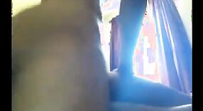 Video seks India yang menampilkan pecinta misionaris panas 3 min 20 sec