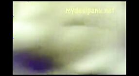 Дези-горничная Соня трахается со своим любовником в любительском видео 0 минута 40 сек
