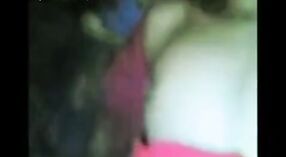 Une femme de ménage indienne se fait baiser par le mms divulgué du propriétaire dans une vidéo amateur 3 minute 20 sec